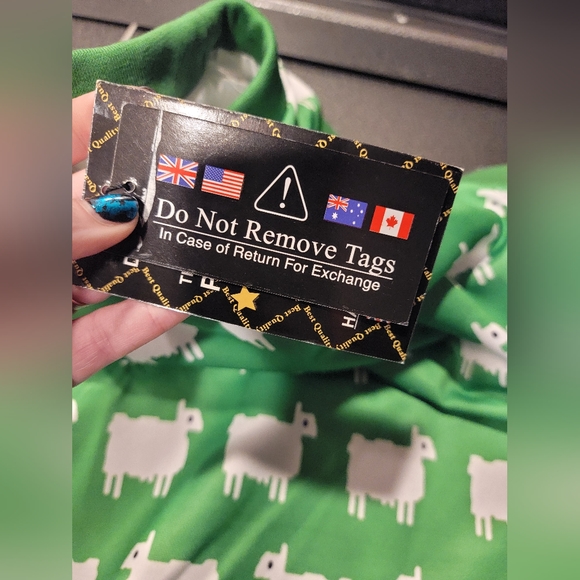 Black Sheep Pattern in Homage to Lady Diana Sweater Vest - Picture 2 of 10